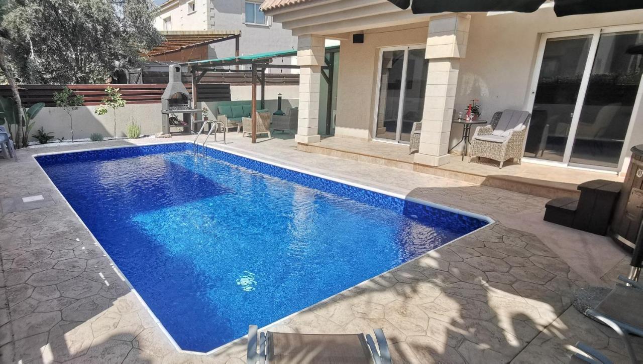 Great Villa Maria Paralimni Ngoại thất bức ảnh