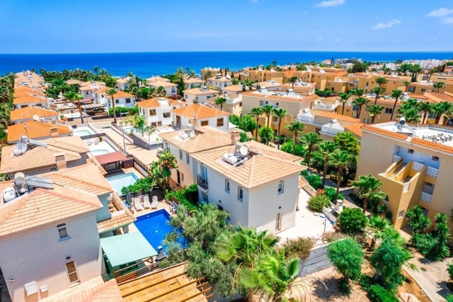 Great Villa Maria Paralimni Ngoại thất bức ảnh